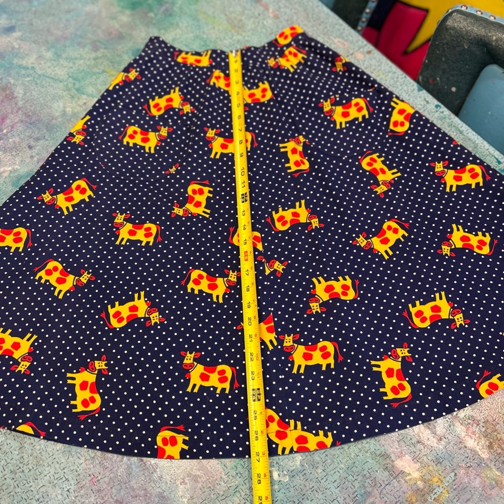 70s Cutie Cow Skirt - Picture 12 of 12